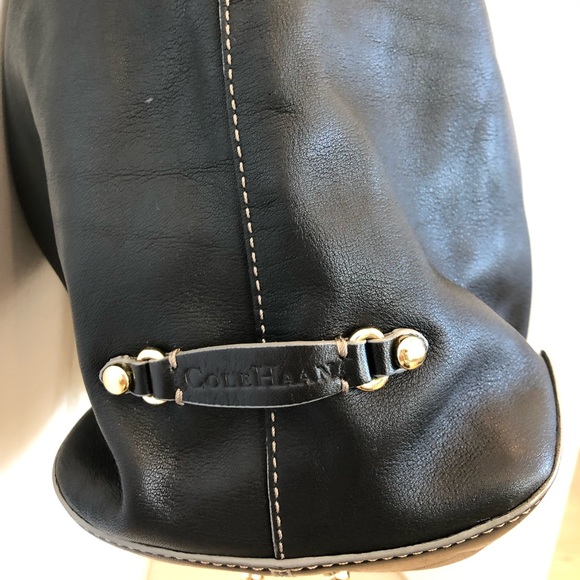 Cole Haan black leather hobo bag - Picture 3 of 7